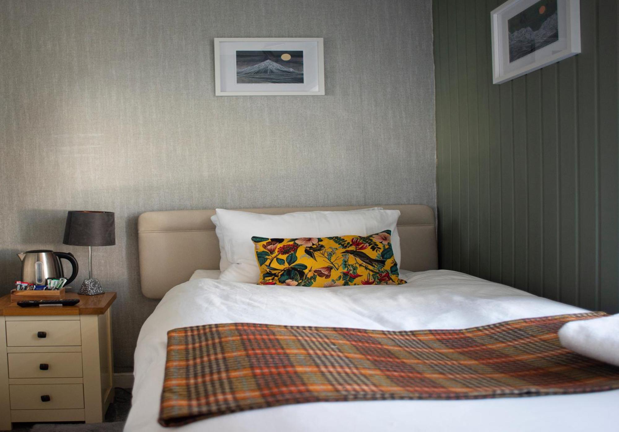 Red Lion, Coorie Inn Earlston Exteriér fotografie